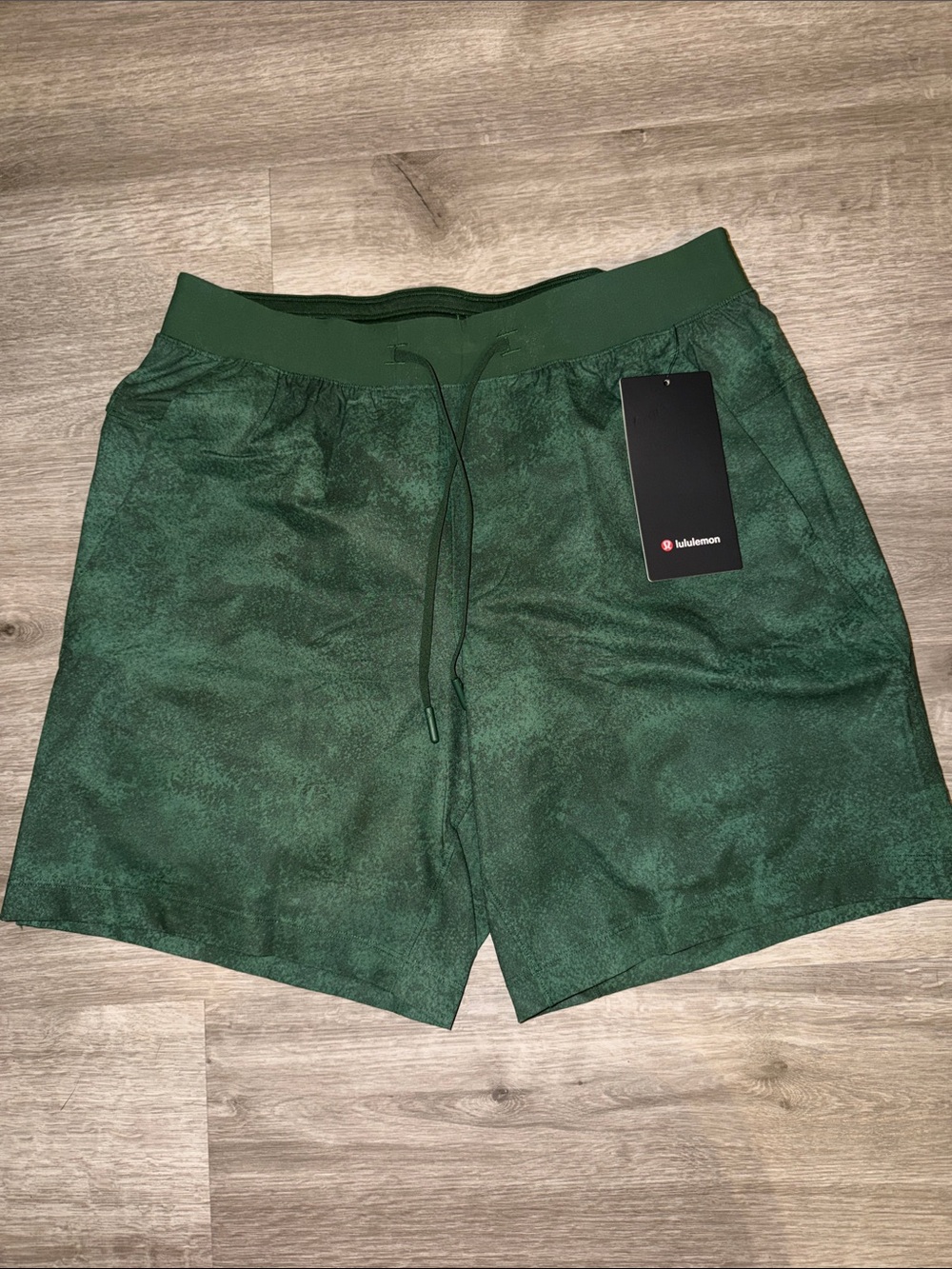 Lululemon Zeroed In Linerless Short 7" LL